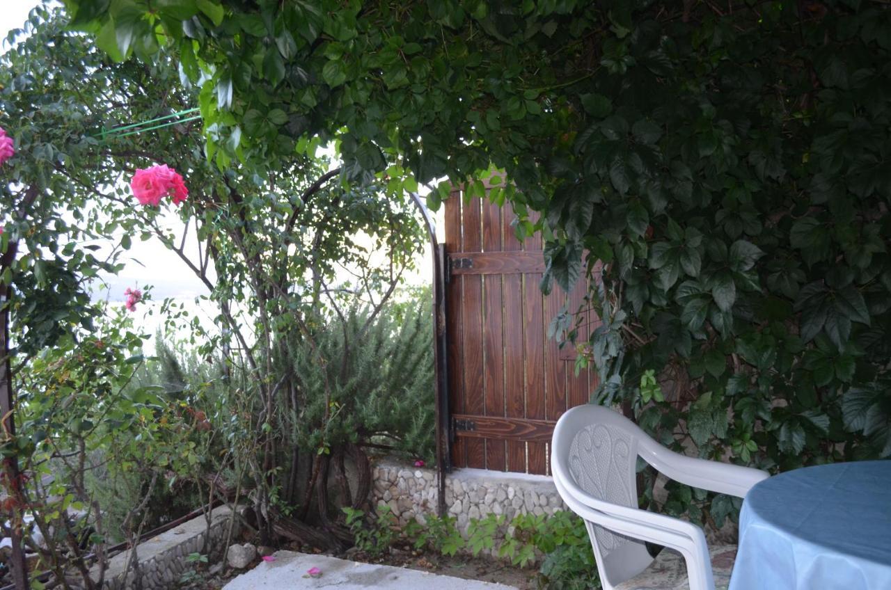 Holiday Villa In Omis Exterior photo